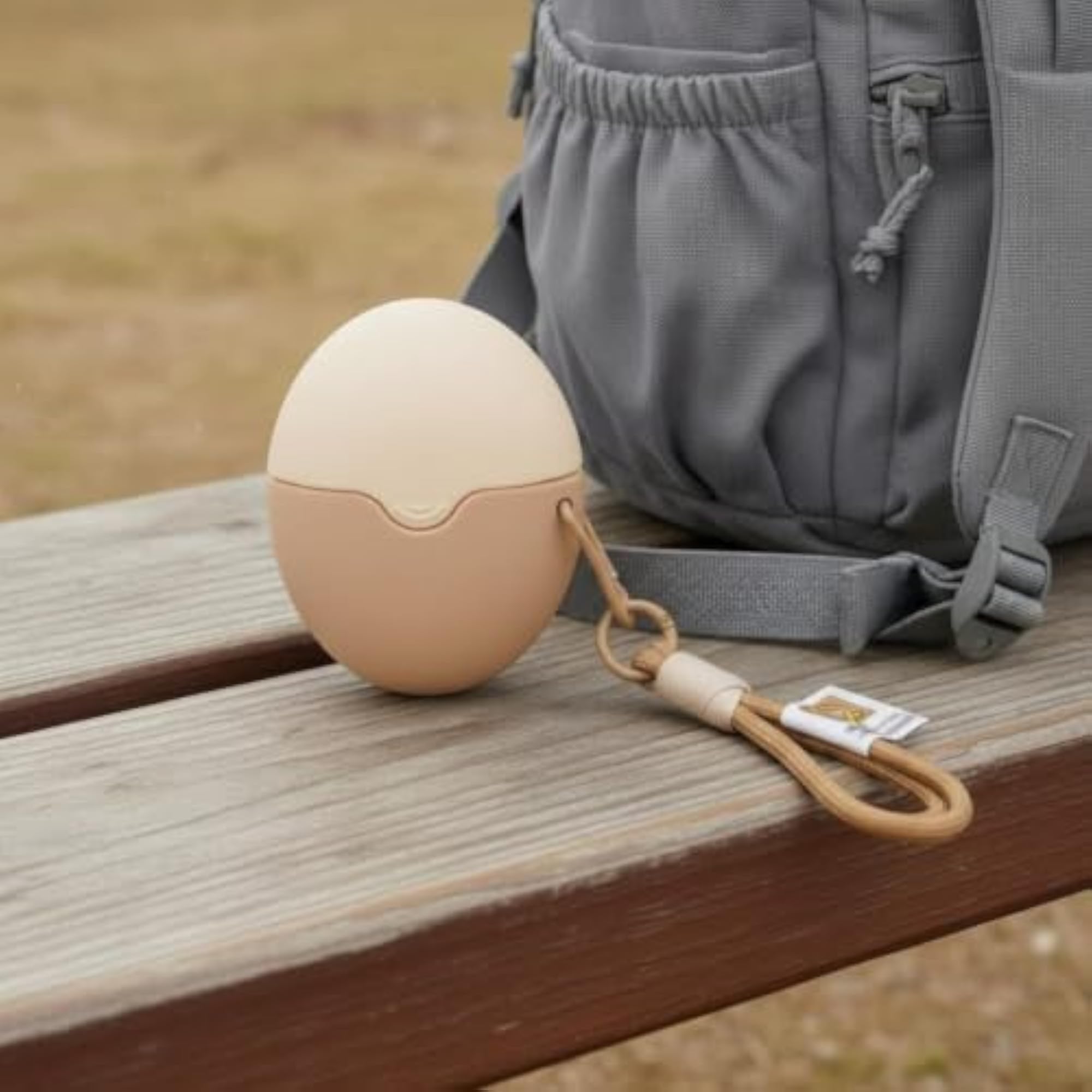 Squeezable Silicone Lotion Roller Applicator